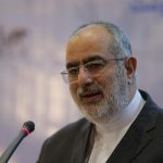 حسام الدین آشنا استعفا داد/ علی ربیعی جایگزین وی شد