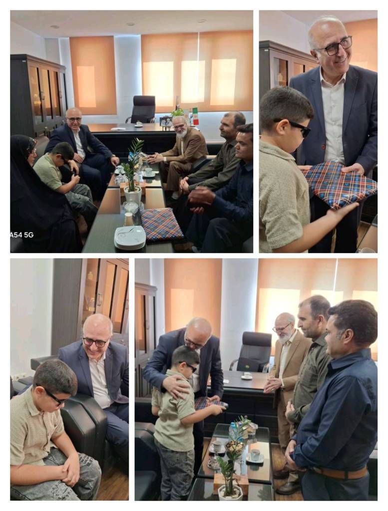 تجلیل مدیرکل بهزیستی خراسان جنوبی از توانخواه روشندل؛ حافظ ۱۰ جزء قرآن کریم